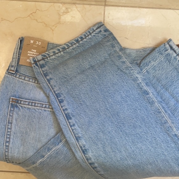 Madewell - The Perfect Summer Jean - Picture 9 of 9
